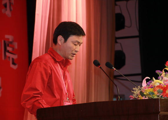 10.05.17 艺术学院院庆7.jpg