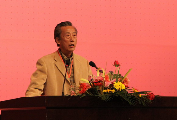 10.05.17 艺术学院院庆1.jpg