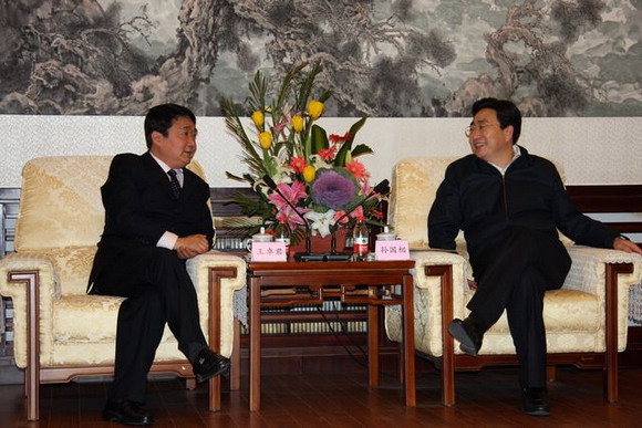 11.03.02 王访问盘锦1.jpg